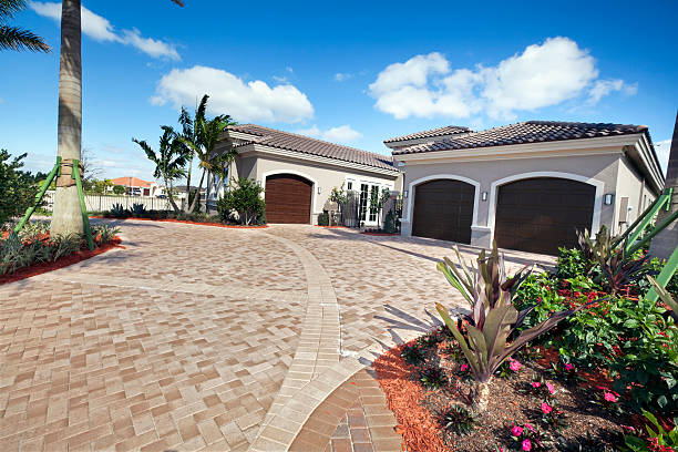 Best Driveway Paving Contractor  in St James, NC